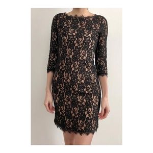 Babaton Dress Size 4